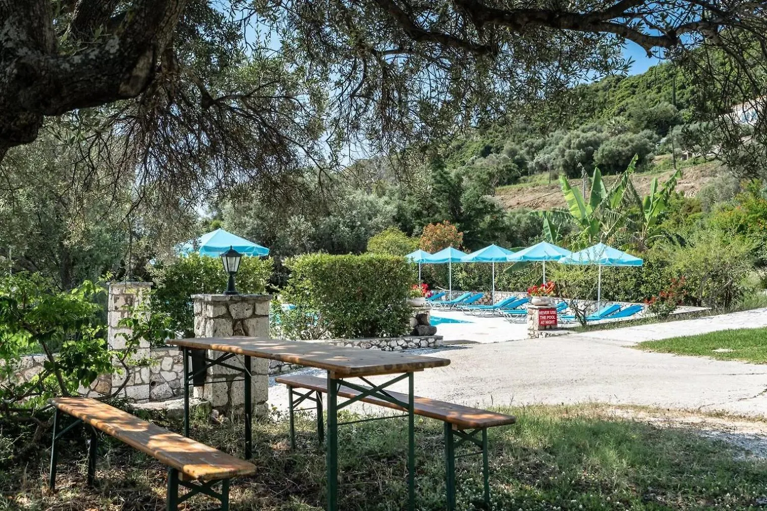 Anemona Studio 1 Katelios